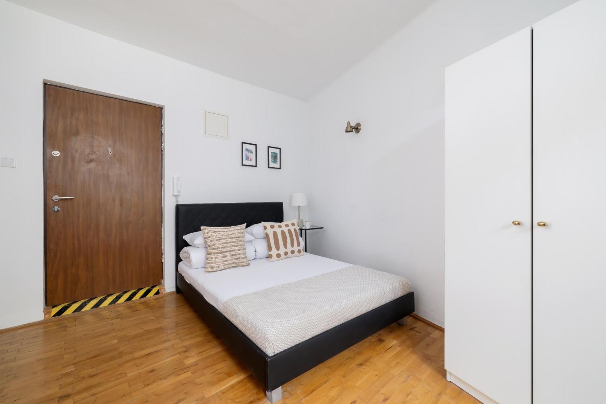 Studio Apartment With Ac - Dluga 65 克拉科夫 外观 照片